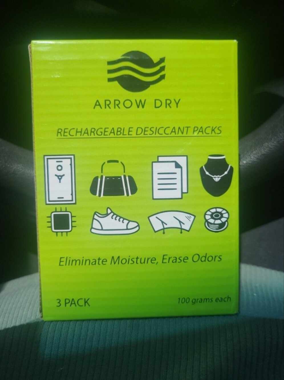 Arrow dry- eliminates moisture and erases odors. 3pk. 100 grams each. RECHARGEAB